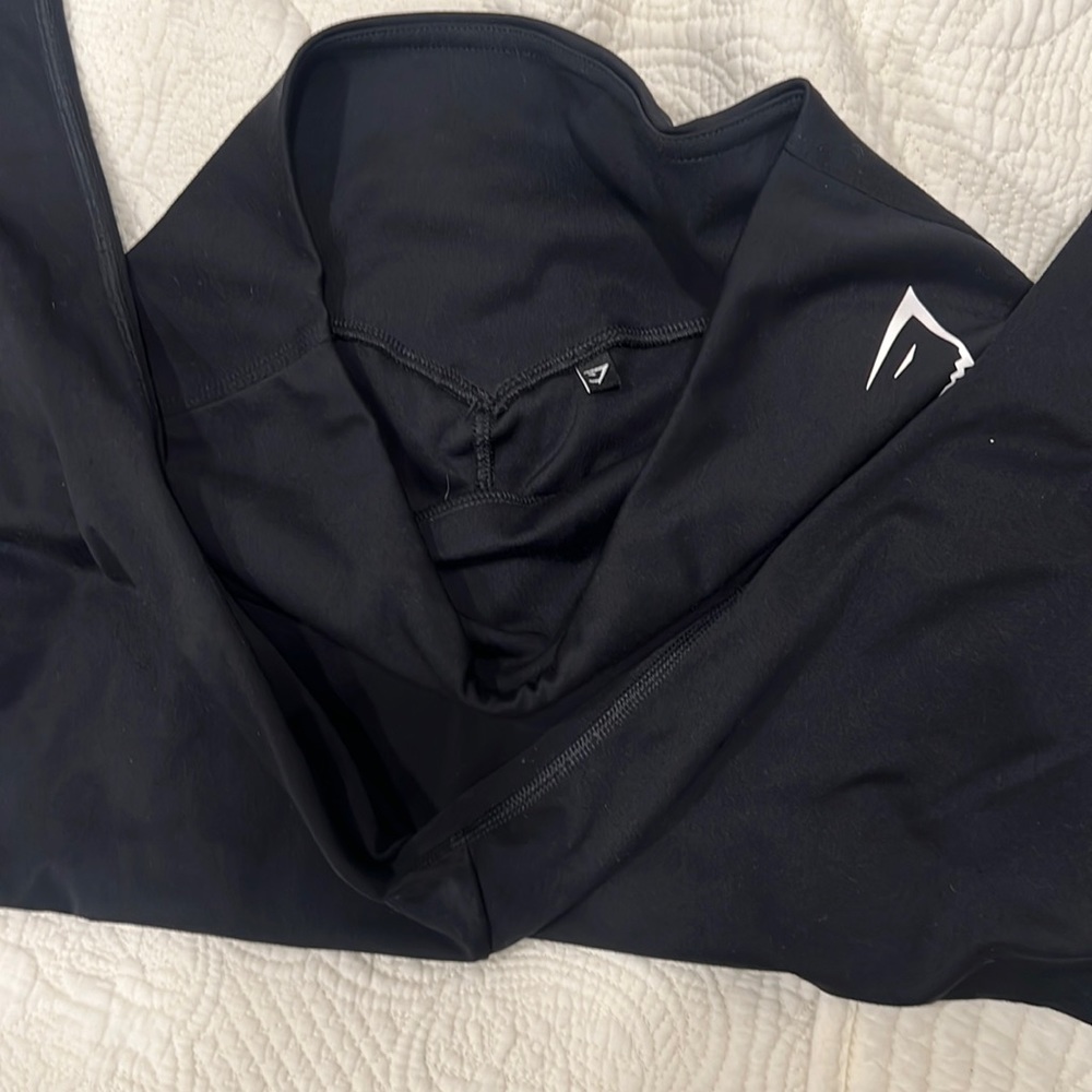 Gymshark Capris - Picture 3 of 3